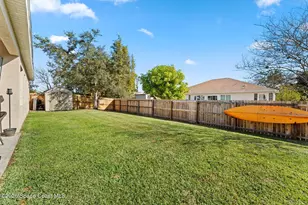 1005 Blau Ct NW, Palm Bay, FL 32907 - Photo 33