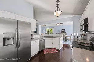 4057 Four Lakes Dr, Melbourne, FL 32940 - Photo 9