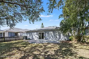 4057 Four Lakes Dr, Melbourne, FL 32940 - Photo 23