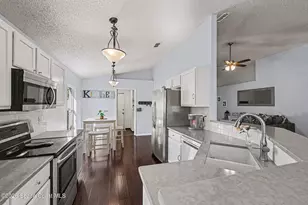 4057 Four Lakes Dr, Melbourne, FL 32940 - Photo 11