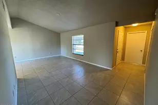 934 Lynbrook St NW, Palm Bay, FL 32907 - Photo 3