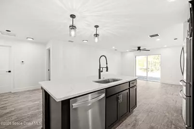 1032 Tevis Street SE, Palm Bay, FL 32909 - Photo 11