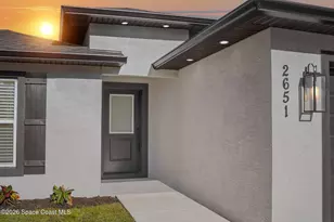 1032 Tevis St SE, Palm Bay, FL 32909 - Photo 5