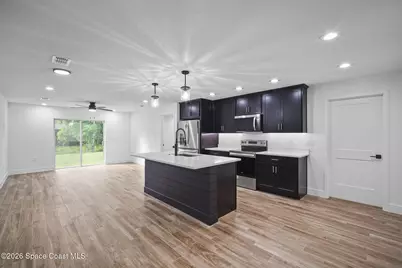 1032 Tevis Street SE, Palm Bay, FL 32909 - Photo 11