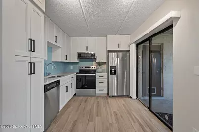 1145 N Shannon Avenue #17, Indialantic, FL 32903 - Photo 7