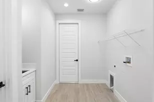 2725 Fields Ave SE, Palm Bay, FL 32909 - Photo 25