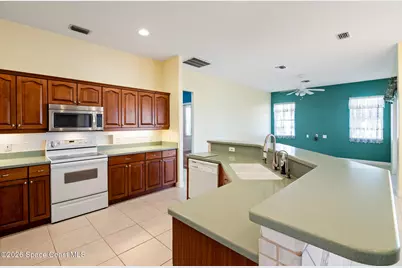 2567 Canterbury Circle, Rockledge, FL 32955 - Photo 15