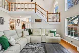 2639 Lowell Cir, Melbourne, FL 32935 - Photo 11