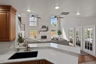 2639 Lowell Cir, Melbourne, FL 32935 - Photo 5