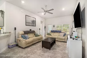 1041 Tupelo Cir, Cocoa, FL 32926 - Photo 3