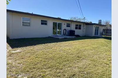 1230 Yacht Club Boulevard, Indian Harbour Beach, FL 32937 - Photo 5