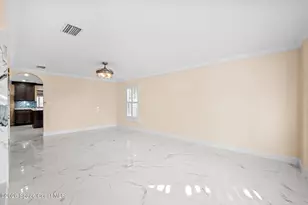 1105 Magnolia Dr, Indialantic, FL 32903 - Photo 9