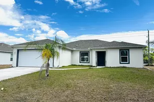 379 Wilton Ave SW, Melbourne, FL 32908 - Photo 1