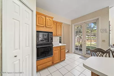 594 Hummingbird Drive, Indialantic, FL 32903 - Photo 7