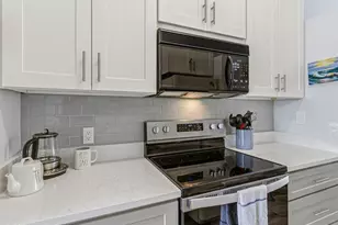 522 Beach Park Ln, Cape Canaveral, FL 32920 - Photo 9