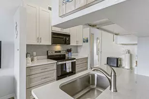 522 Beach Park Ln, Cape Canaveral, FL 32920 - Photo 5