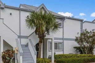 522 Beach Park Ln, Cape Canaveral, FL 32920 - Photo 1