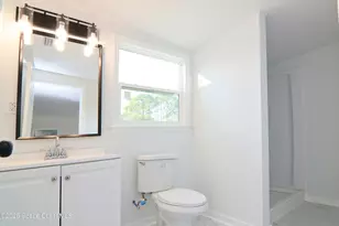 711 Kempten St NW, Palm Bay, FL 32907 - Photo 5