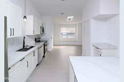 711 Kempten Street NW, Palm Bay, FL 32907 - Photo 11