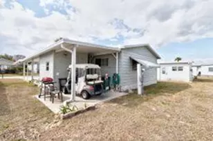 807 W Wren Circle W, Barefoot Bay, FL 32976 - Photo 17