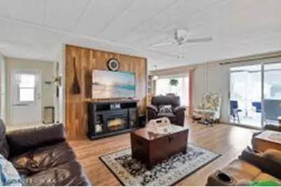 807 W Wren Circle W, Barefoot Bay, FL 32976 - Photo 7