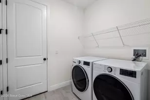 207 Bellbrook St SE, Palm Bay, FL 32909 - Photo 27