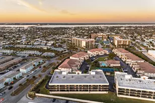 121 Lancha Cir, Satellite Beach, FL 32937 - Photo 47