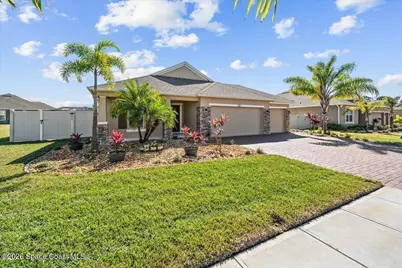 679 Flowerwood Drive SE, Palm Bay, FL 32909 - Photo 3