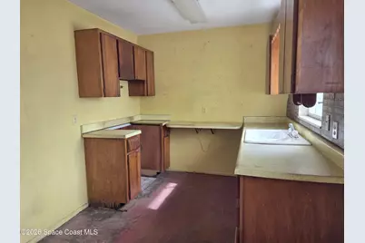 2417 Dakota Drive, Melbourne, FL 32935 - Photo 5