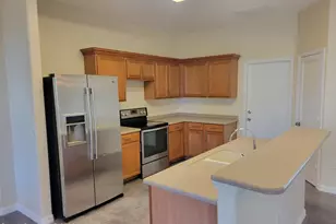 950 Nixon Cir NE, Palm Bay, FL 32907 - Photo 9