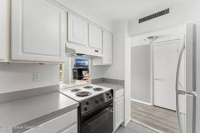 3190 N Atlantic Avenue #124, Cocoa Beach, FL 32931 - Photo 9