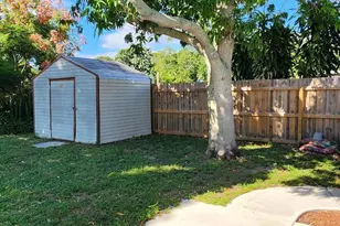 1301 Lynne Dr, Merritt Island, FL 32952 - Photo 13