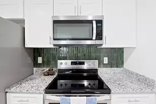 200 Circle Ave, Melbourne, FL 32935 - Photo 11