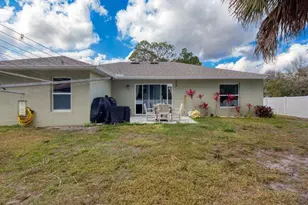 587 Plumbago Rd NW, Palm Bay, FL 32907 - Photo 5