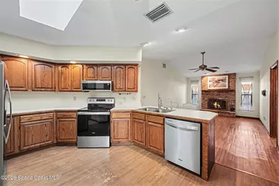 2001 Thistle Drive, Melbourne, FL 32935 - Photo 13