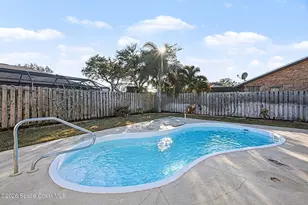 2001 Thistle Dr, Melbourne, FL 32935 - Photo 7