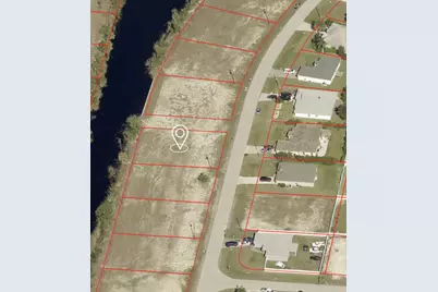 4112 NE 9th Place, Cape Coral, FL 33904 - Photo 5