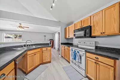 3262 Chica Circle, Melbourne, FL 32904 - Photo 9