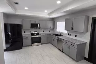 5626 Andrea St, Titusville, FL 32780 - Photo 9