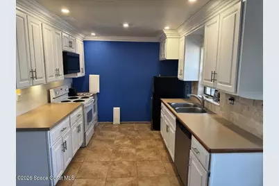 1033 Baysinger Street NW, Palm Bay, FL 32907 - Photo 3