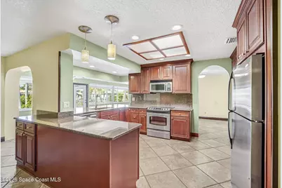 63 Yacht Haven Drive, Cocoa Beach, FL 32931 - Photo 11