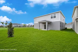 995 Connolly Ln NE, Palm Bay, FL 32905 - Photo 3