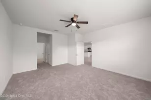 463 Old Country Rd S E, Palm Bay, FL 32909 - Photo 7