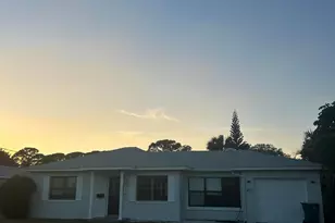 832 Thomas Barbour Dr, Melbourne, FL 32935 - Photo 1