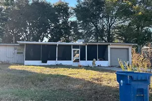 1722 Dupre Dr, Jacksonville, FL 32221 - Photo 1