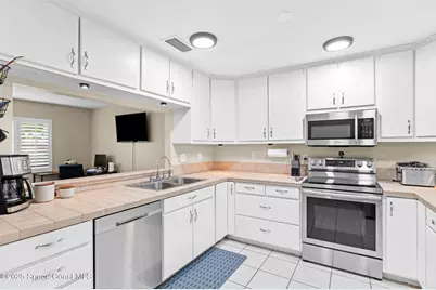 999 Emerald Road SE, Palm Bay, FL 32909 - Photo 11