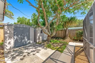 345 Dorset Dr, Cocoa Beach, FL 32931 - Photo 29