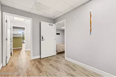 811 E Hibiscus Boulevard, Melbourne, FL 32901 - Photo 13