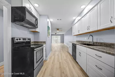 201 International Drive #525, Cape Canaveral, FL 32920 - Photo 3