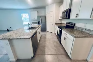 915 Remington Green Dr SE, Palm Bay, FL 32909 - Photo 9